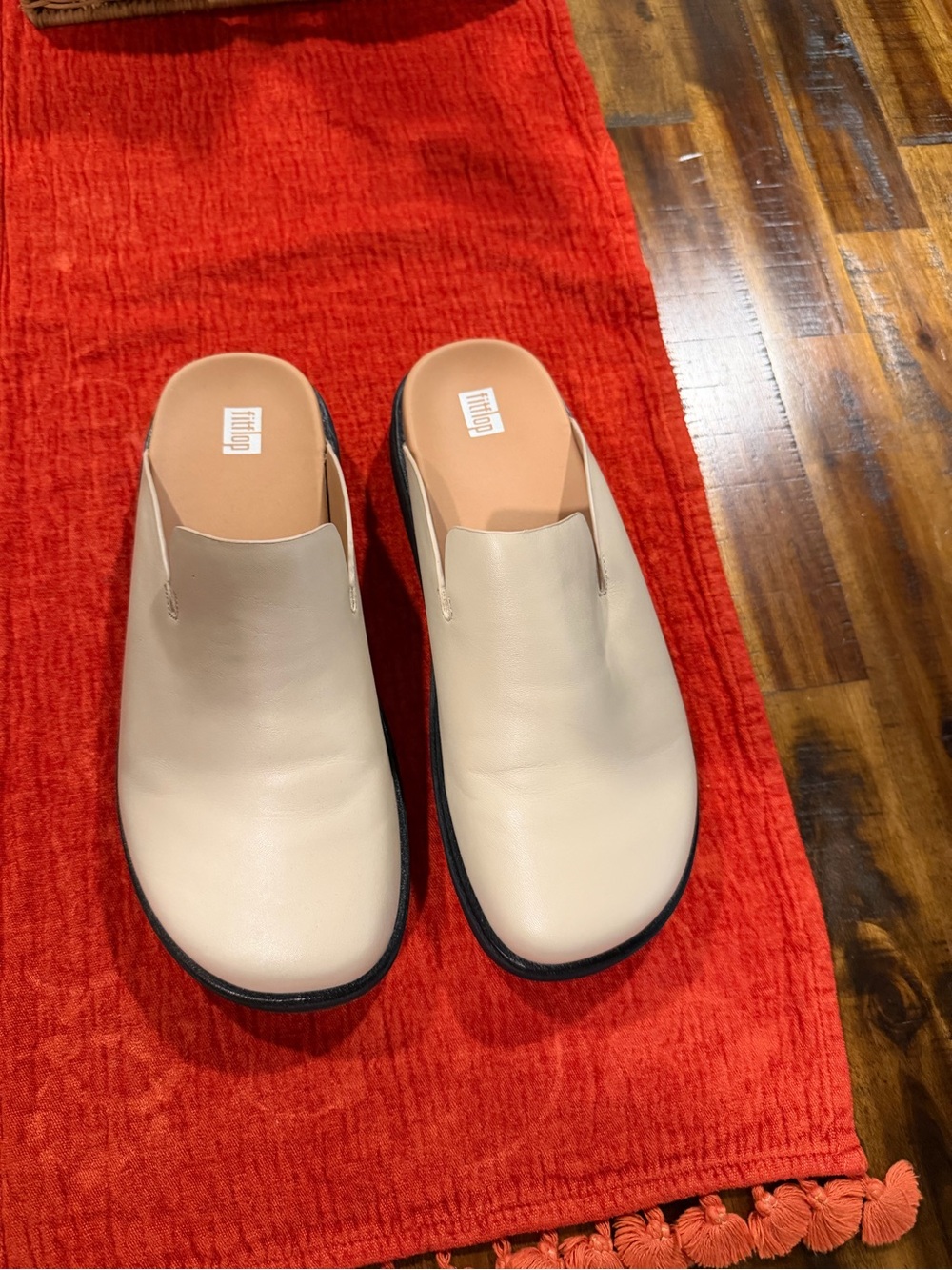 Fitflop Stone Beige Leather Mules